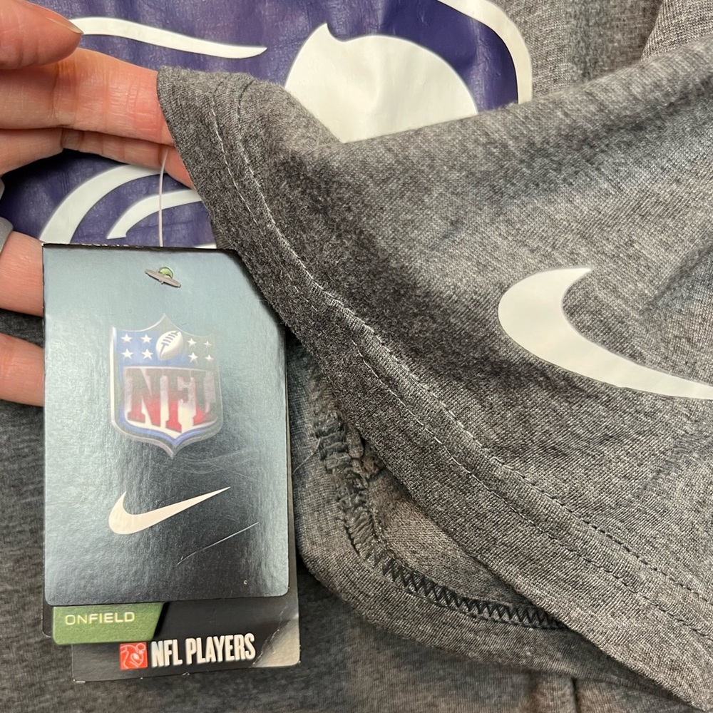 NWT NFL NIKE Official Seahawks T-Shirt size XL - Picture 4 of 4
